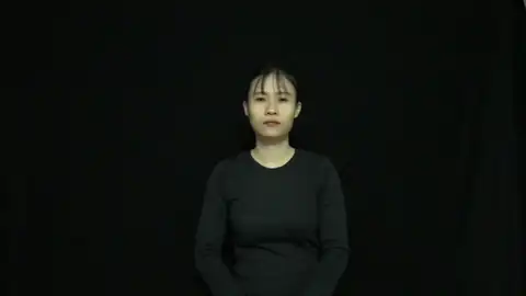 4 tuổi - bốn tuổi - Ngôn Ngữ ký Hiệu - Vùng miền Thành Phố Hồ Chí Minh - Phân loại Số đếm