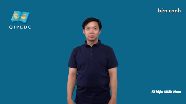 bên cạnh