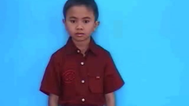 lắc đầu