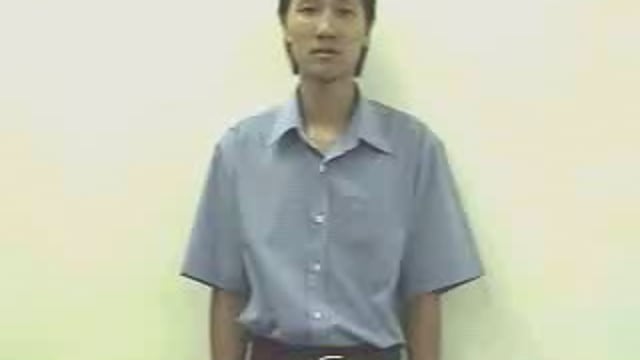 đá (lấy chân đá)