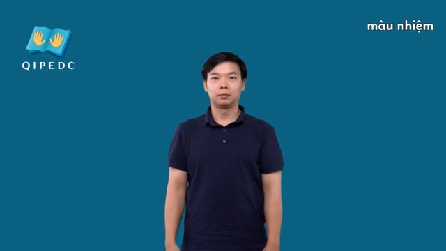 màu nhiệm